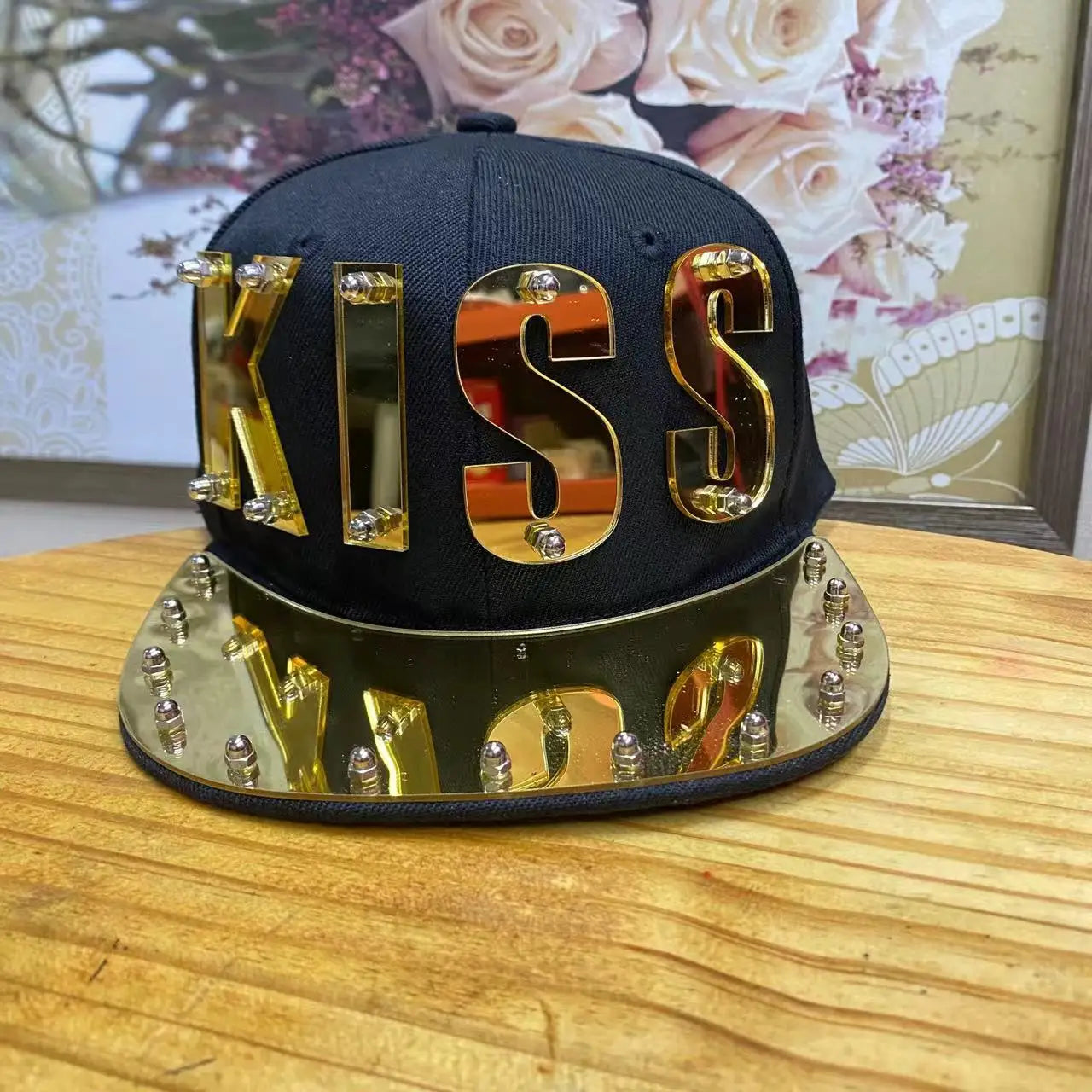 Men's KISS Sequin Letter Hip-Hop Cap - Adjustable Streetwear Hat