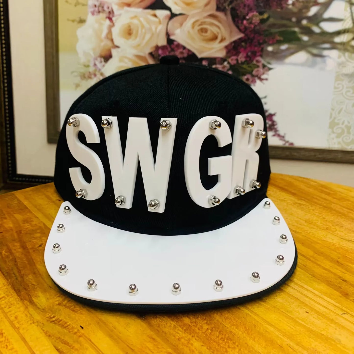 Men's KISS Sequin Letter Hip-Hop Cap - Adjustable Streetwear Hat