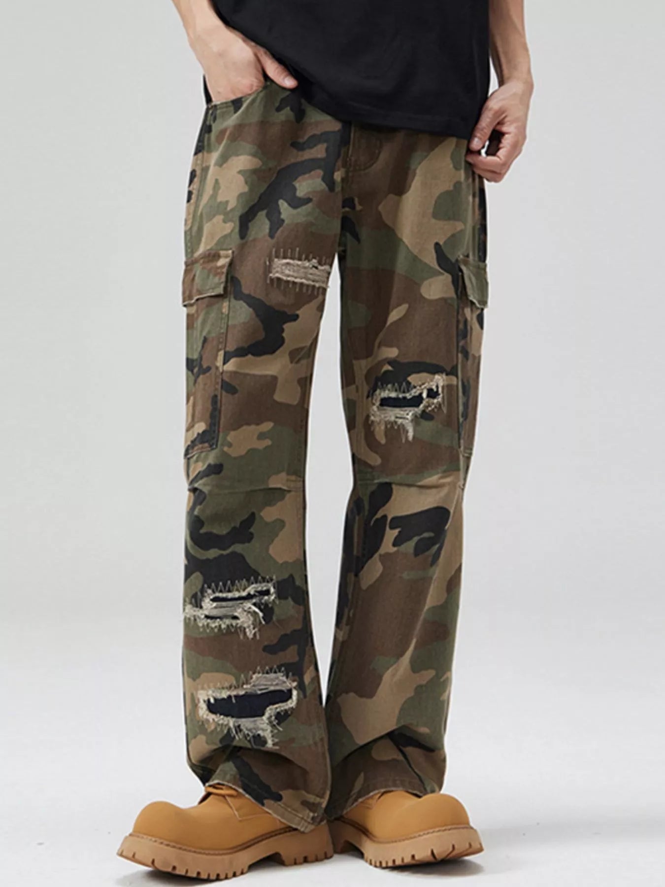 Men's Distressed Camouflage Cargo Pants - My Wear Clothing Co