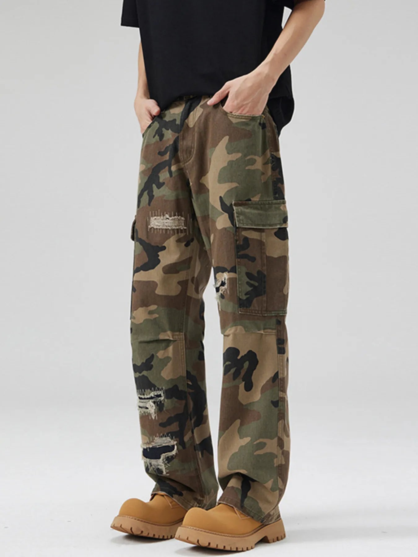 Men's Distressed Camouflage Cargo Pants - My Wear Clothing Co