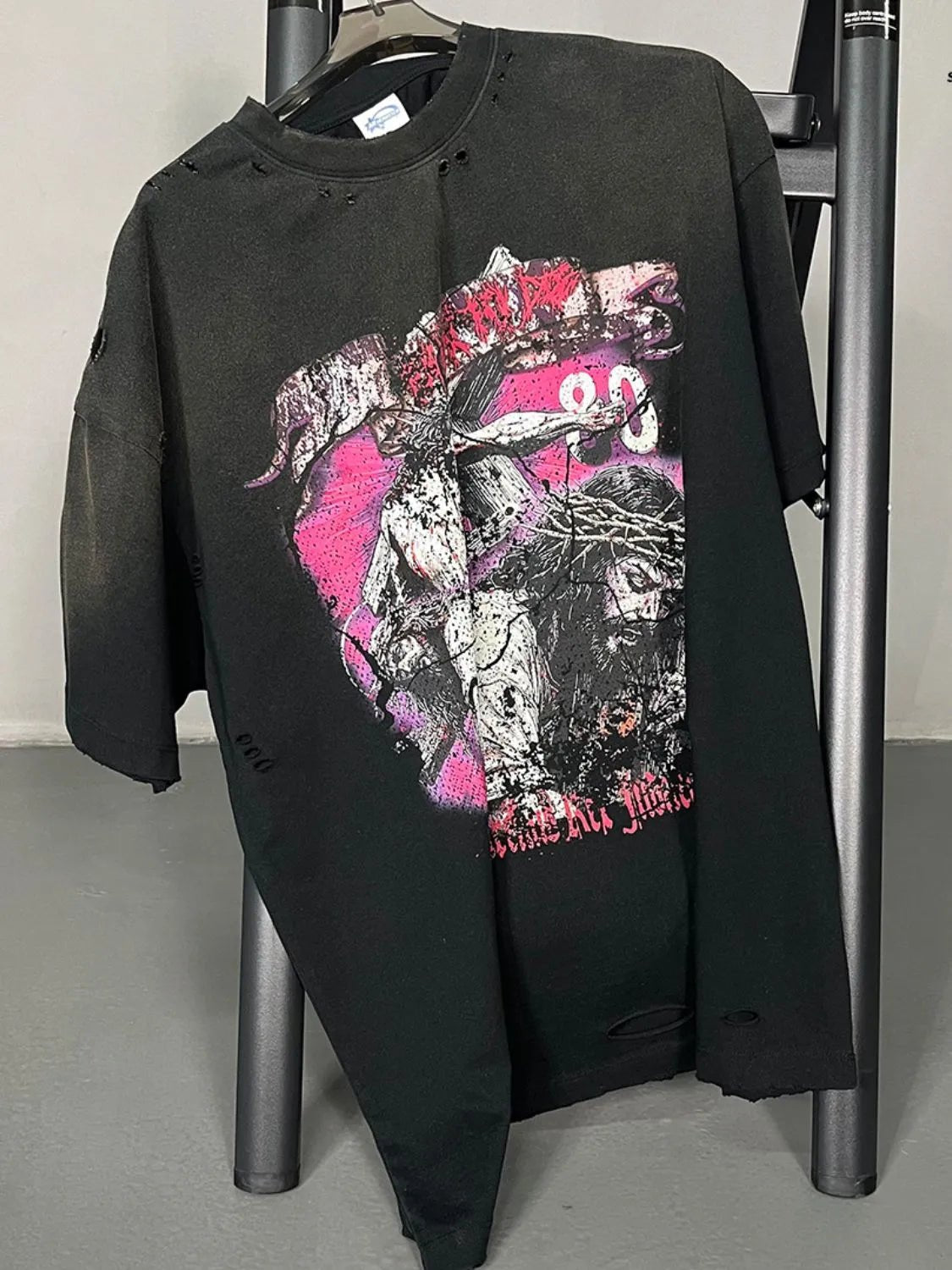 Men's Distressed Detail Round Neck Graphic T-Shirt - My Wear Clothing Co